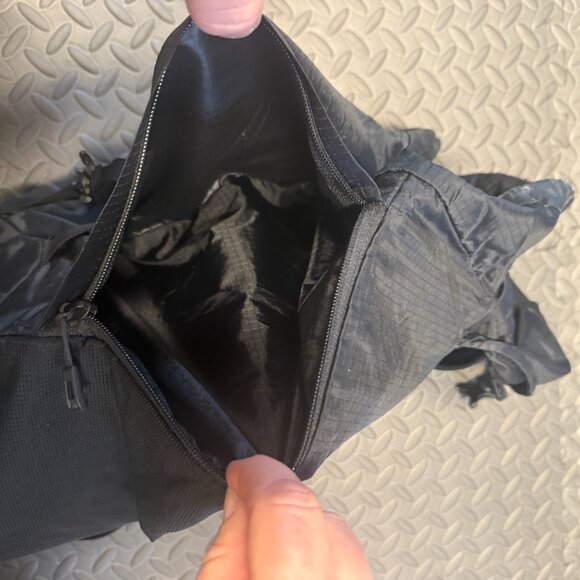 REI Co-op Flash 22 Back Pack - Picture 5 of 9